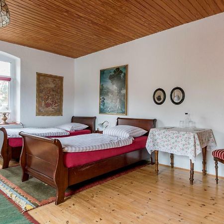 Private Rooms Near Exhibition Center Hannover Exterior photo