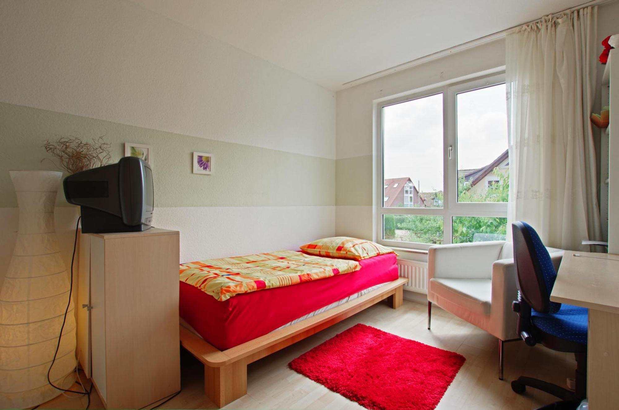 Private Rooms Near Exhibition Center Hannover Room photo