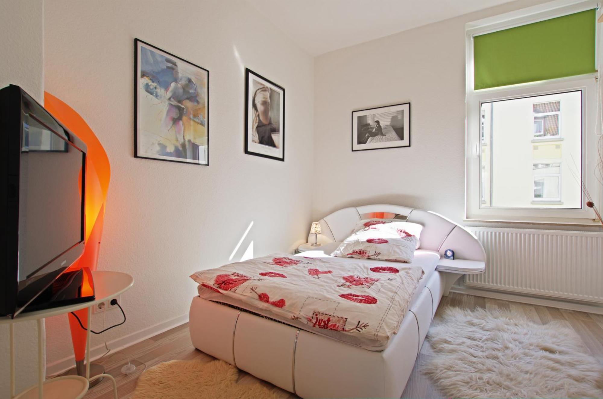 Private Rooms Near Exhibition Center Hannover Room photo