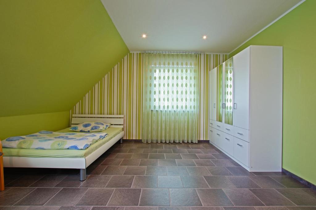 Private Rooms Near Exhibition Center Hannover Room photo